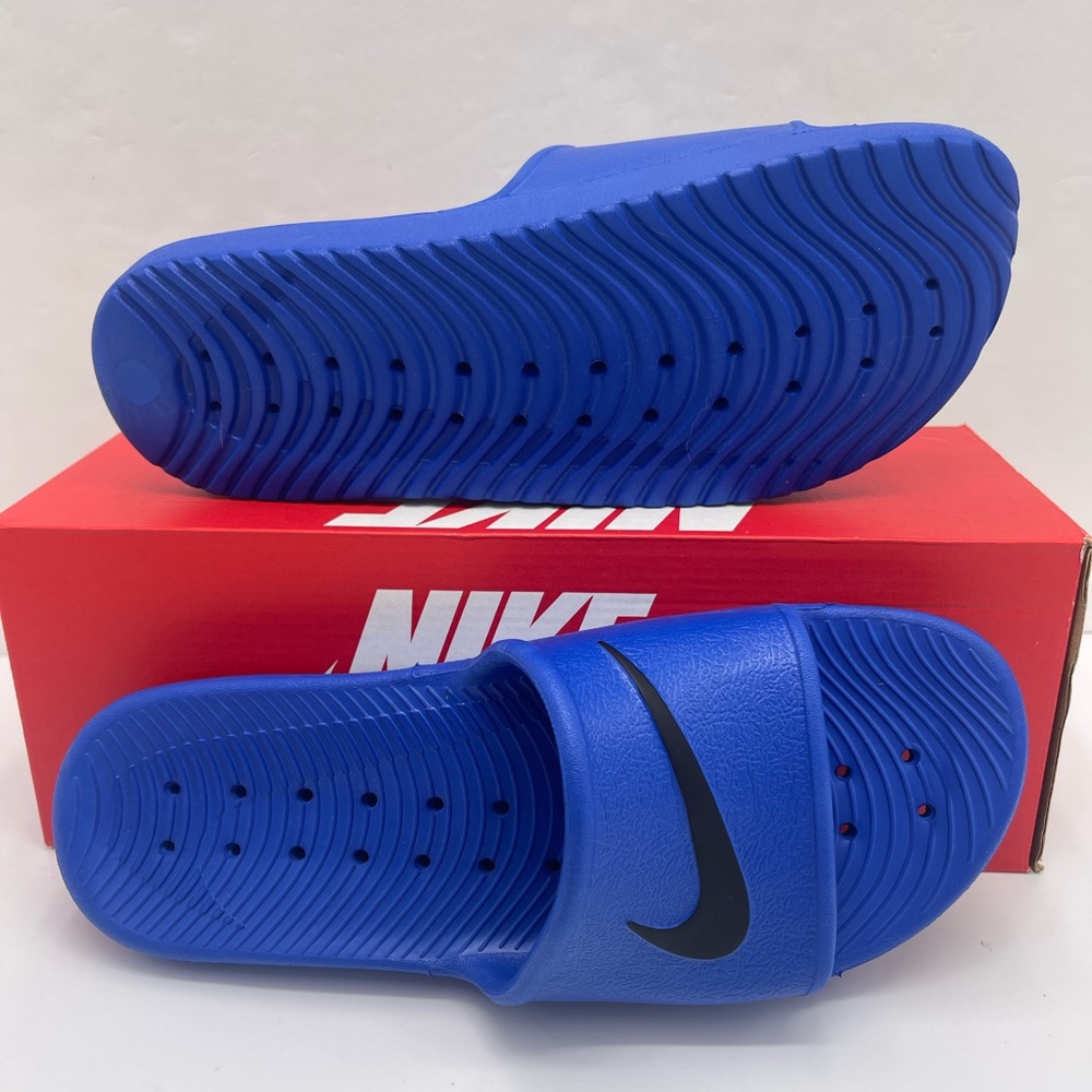 Nike Men’s Royal Blue Slide Sandals KAWA SHOWER
832528 403
GAME ROYAL/BLACK - Picture 2 of 15